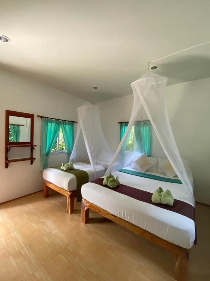 Khaosok Bamboo Huts *