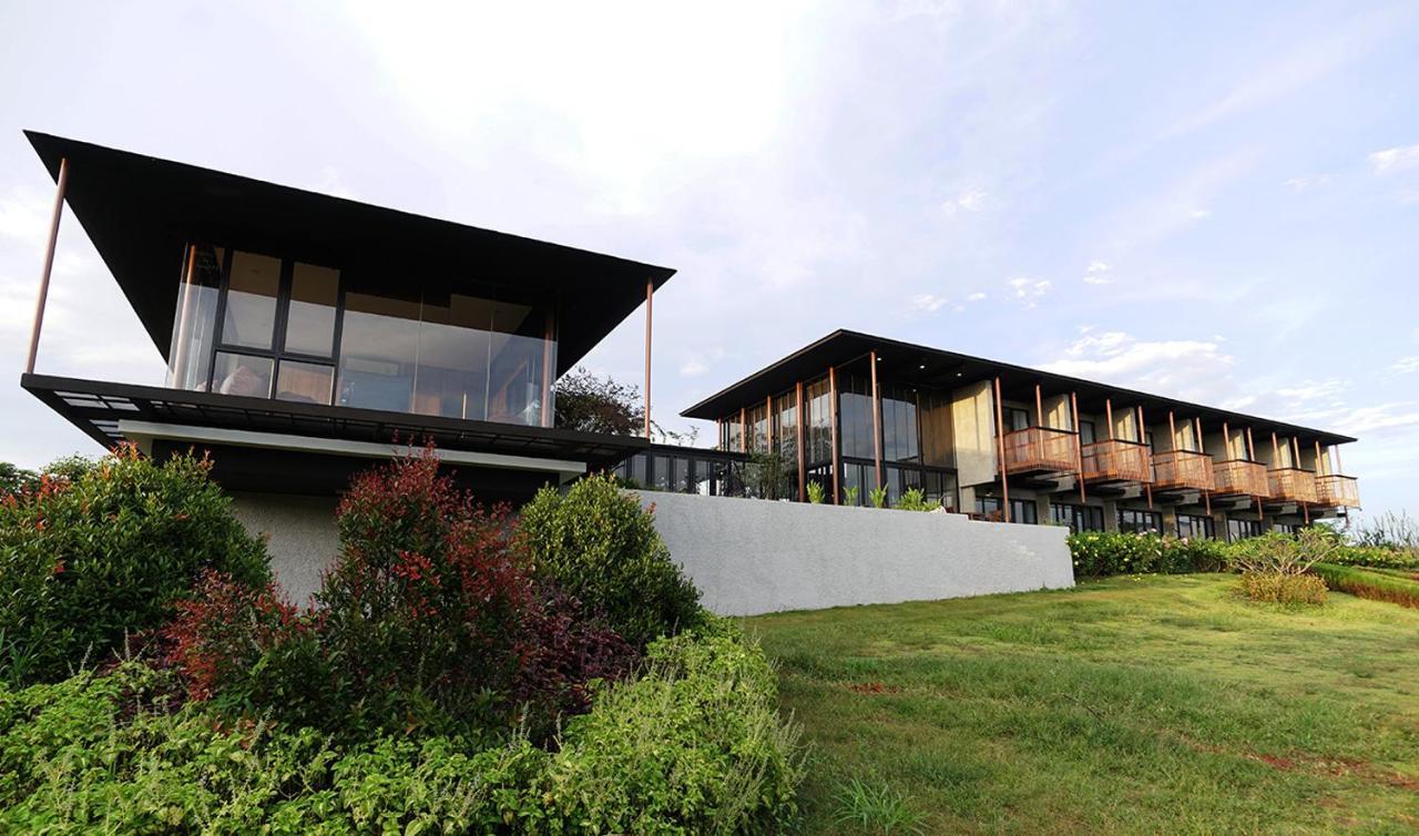 Hug Jang Loei Garden & 4* Ban Na Dan (Loei)