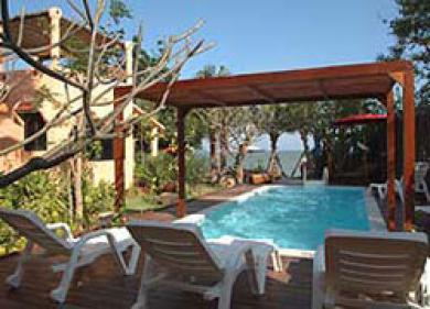 Casa Papaya Hotel