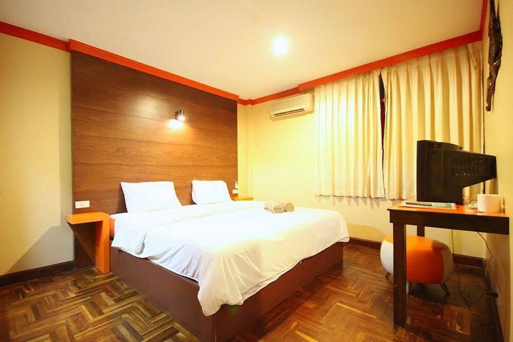 The Palm Delight Hotel 2*