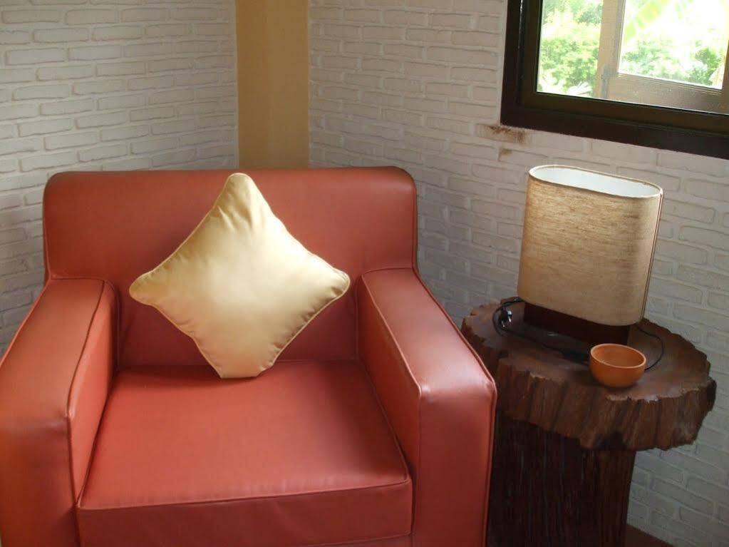 Thai-bamboo 3*