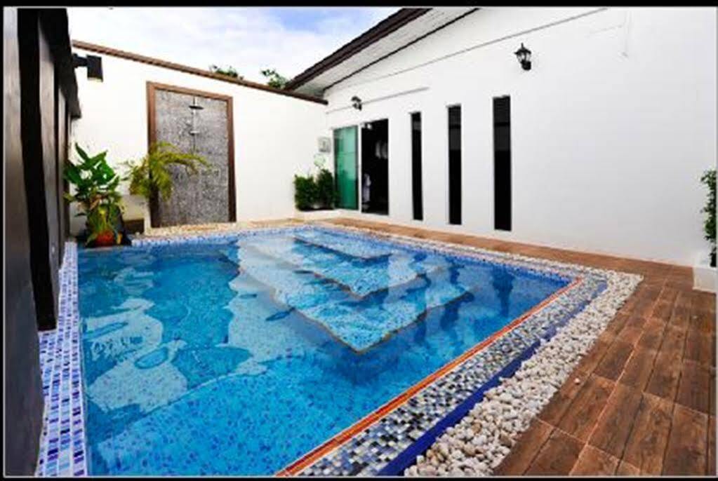 Resort The Vista Pool 4*