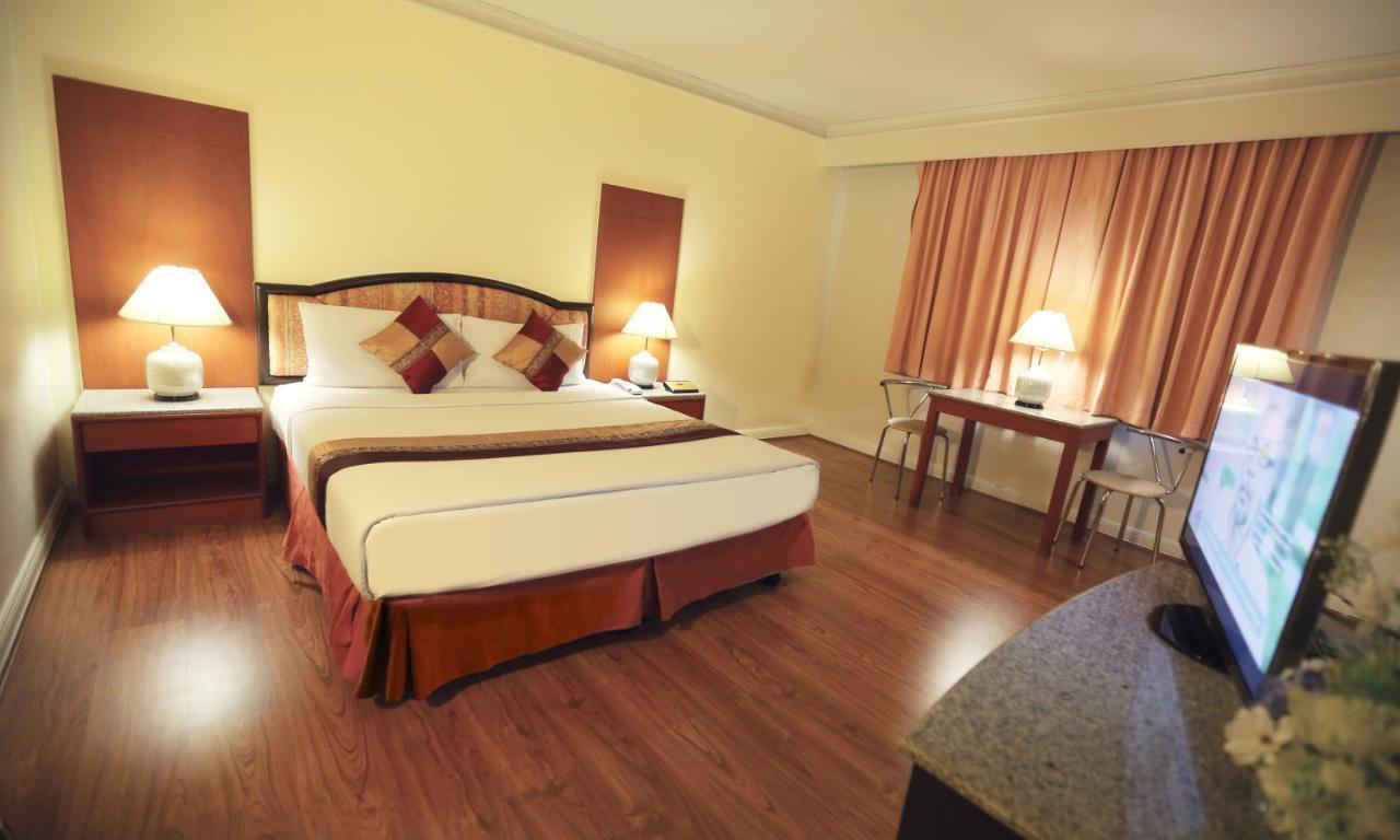 Lee Gardens Plaza - Sha Hotel 3*