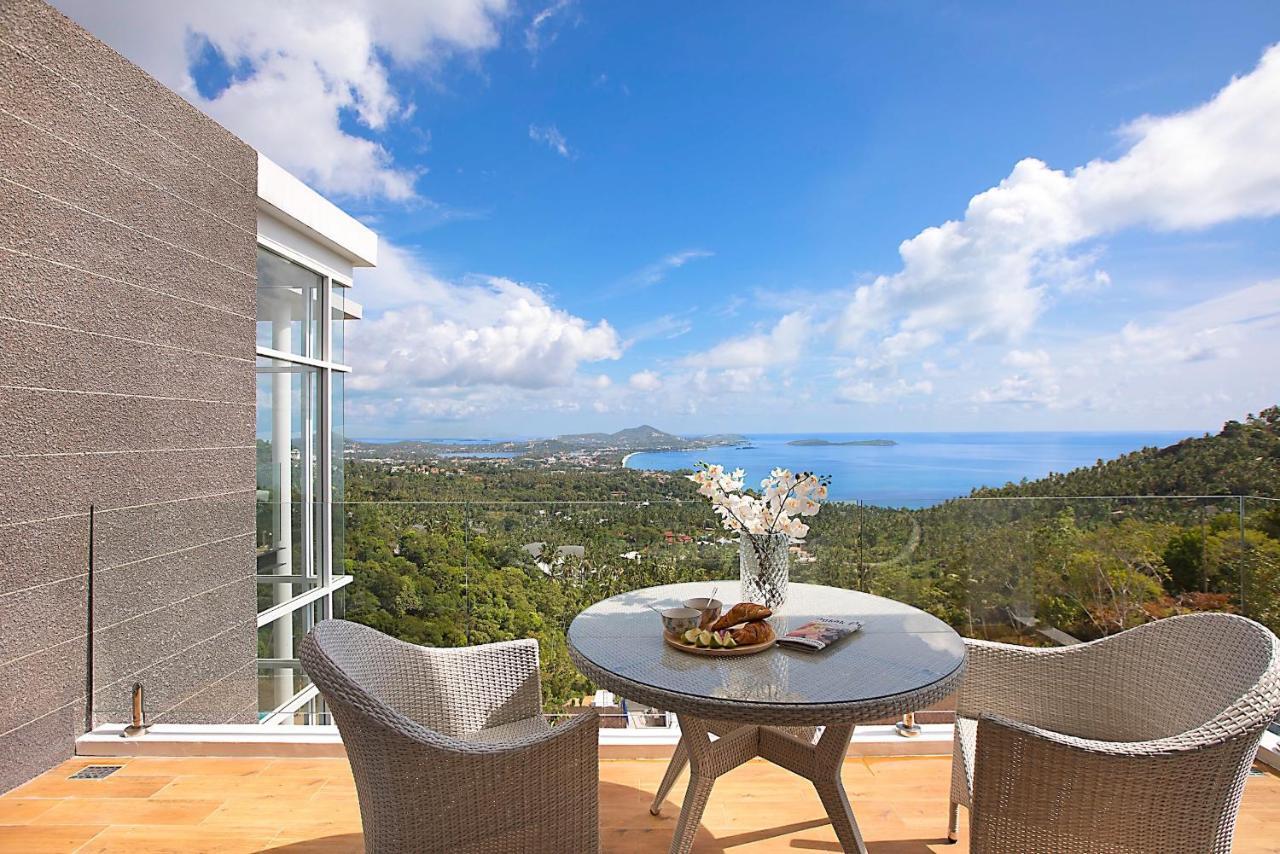 Stunning Blue Sea 3bdrm Infinity Pool Villa