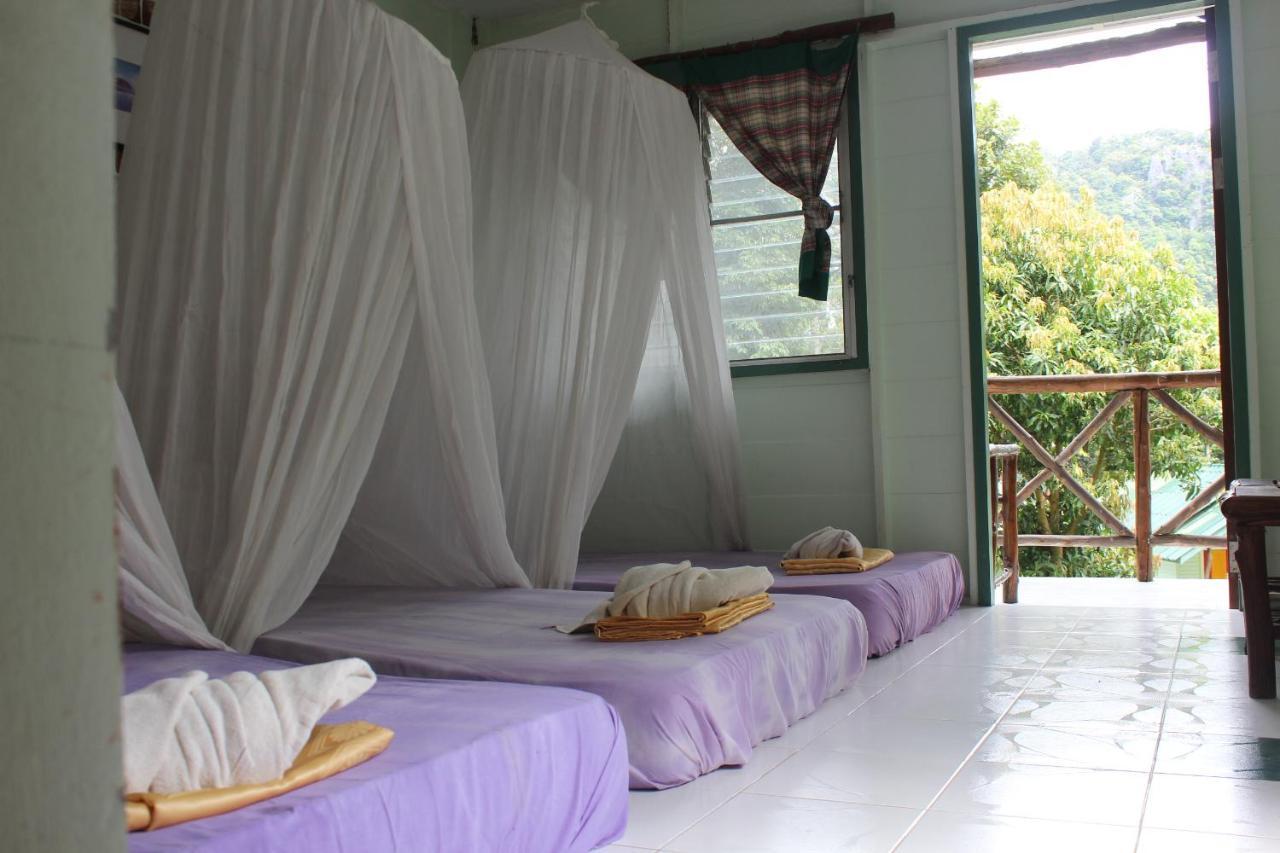 Albergue Chill Out Bar And *