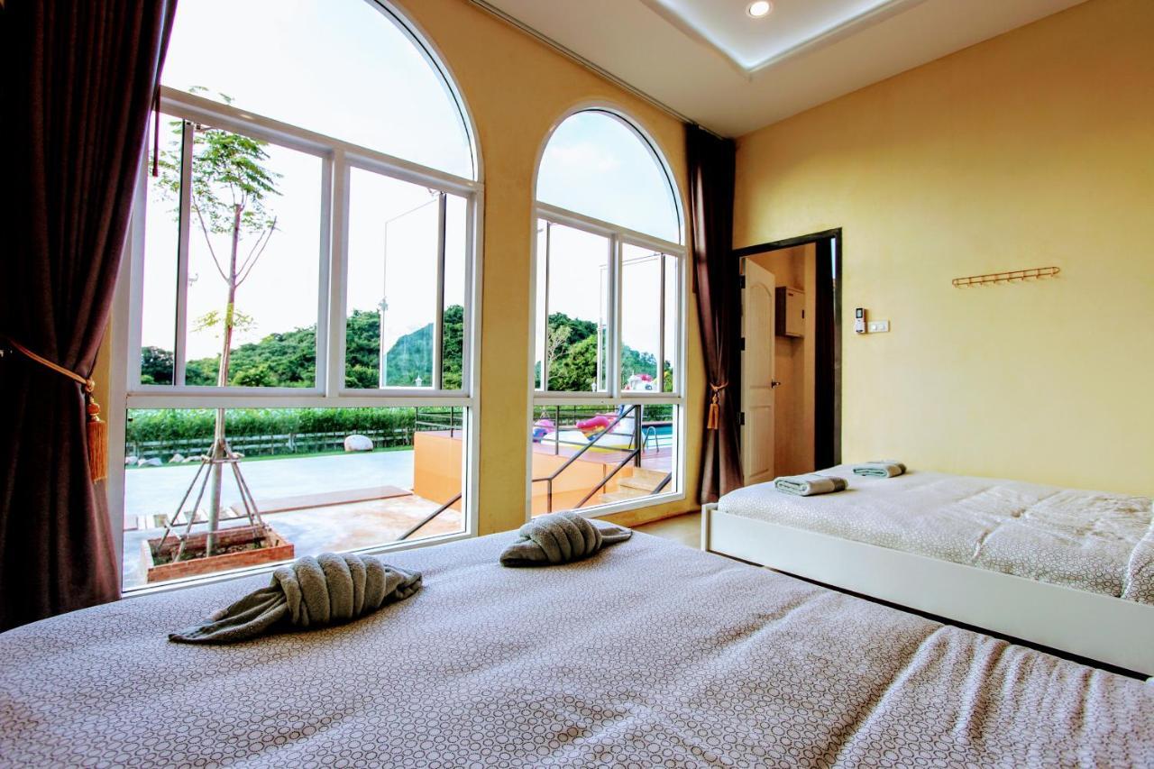 The X10 Private Pool & Khao Yai 3*