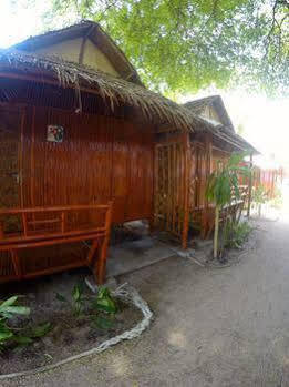 Lodge Adang Sea Divers & Eco Lodge