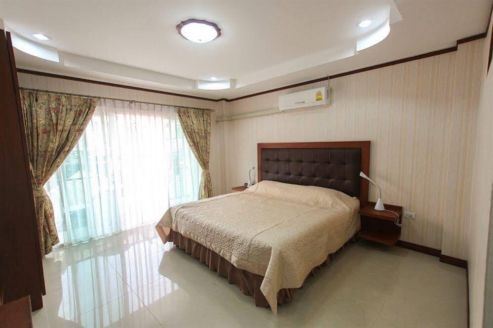 Inn Brave Lion 3*