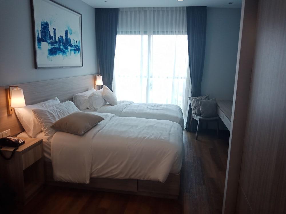 Hotel Oakwood & Sri Racha Si Racha