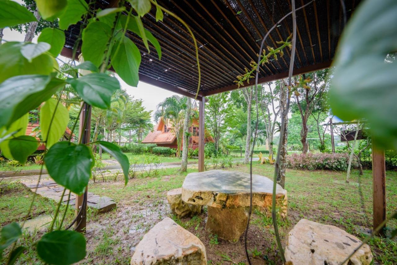 Taksina Garden 2* Wang Nam Khiao