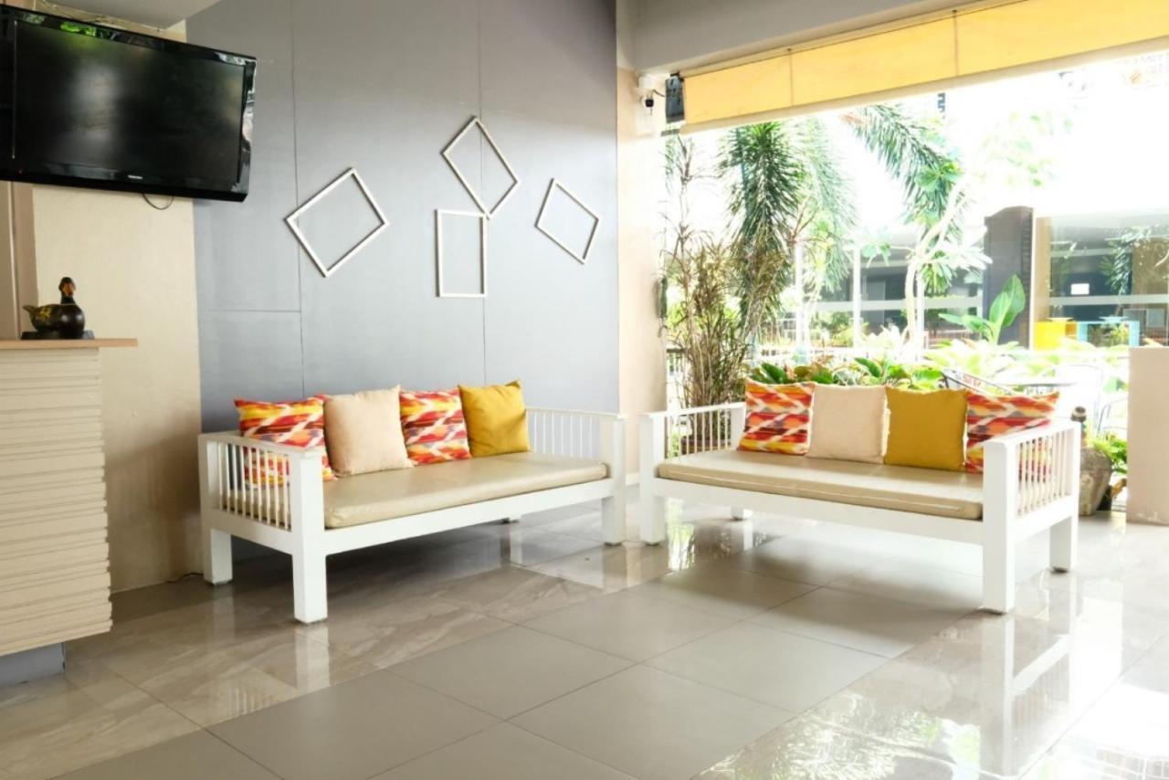 Plaza Hotel Jomtien Beach