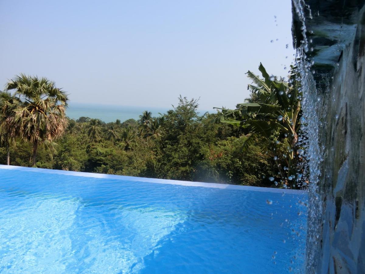 Suan Sawan Ocean View Villa