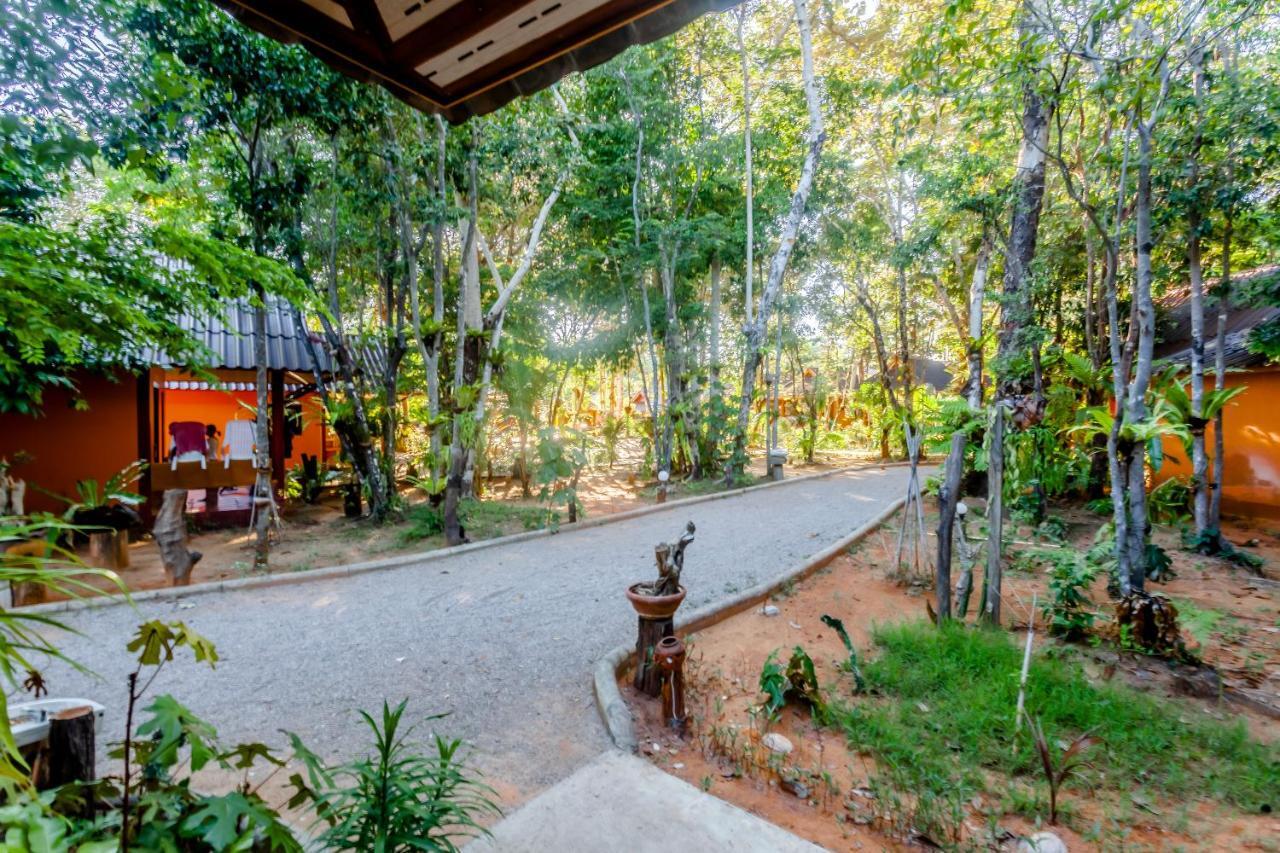 Lanta Pearl Resort 3*
