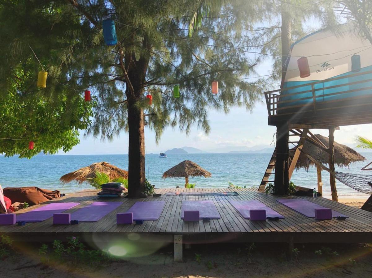 Sabai Sabai Koh Phayam