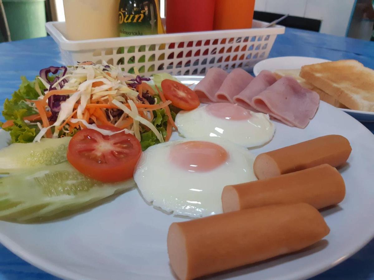 The Uncle And Seaside Guest house Bang Saphan Noi