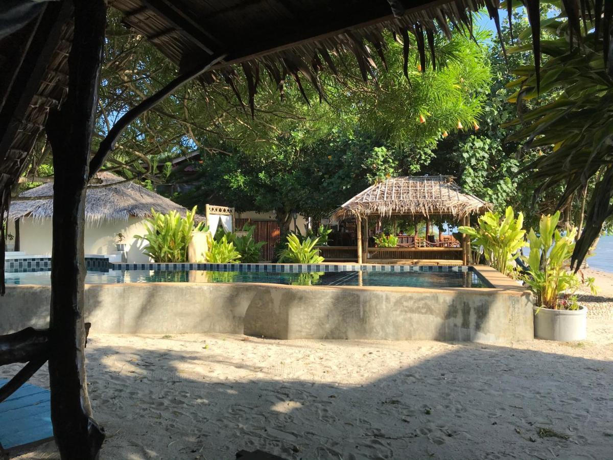 Munchies Resort Baan Tai