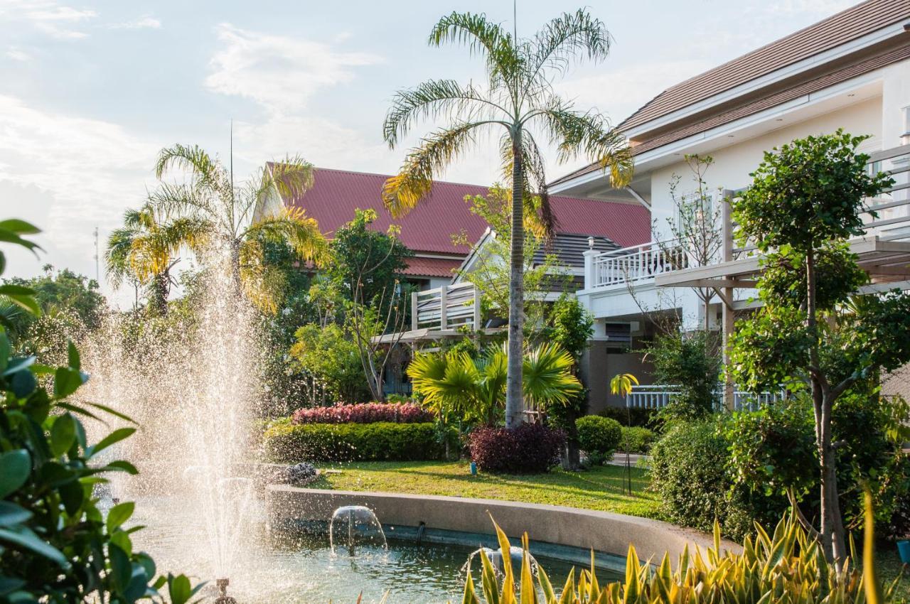 Tonwa Hotel 3*