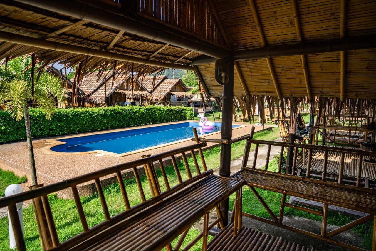 Aonang Bamboo Pool Ao Nang