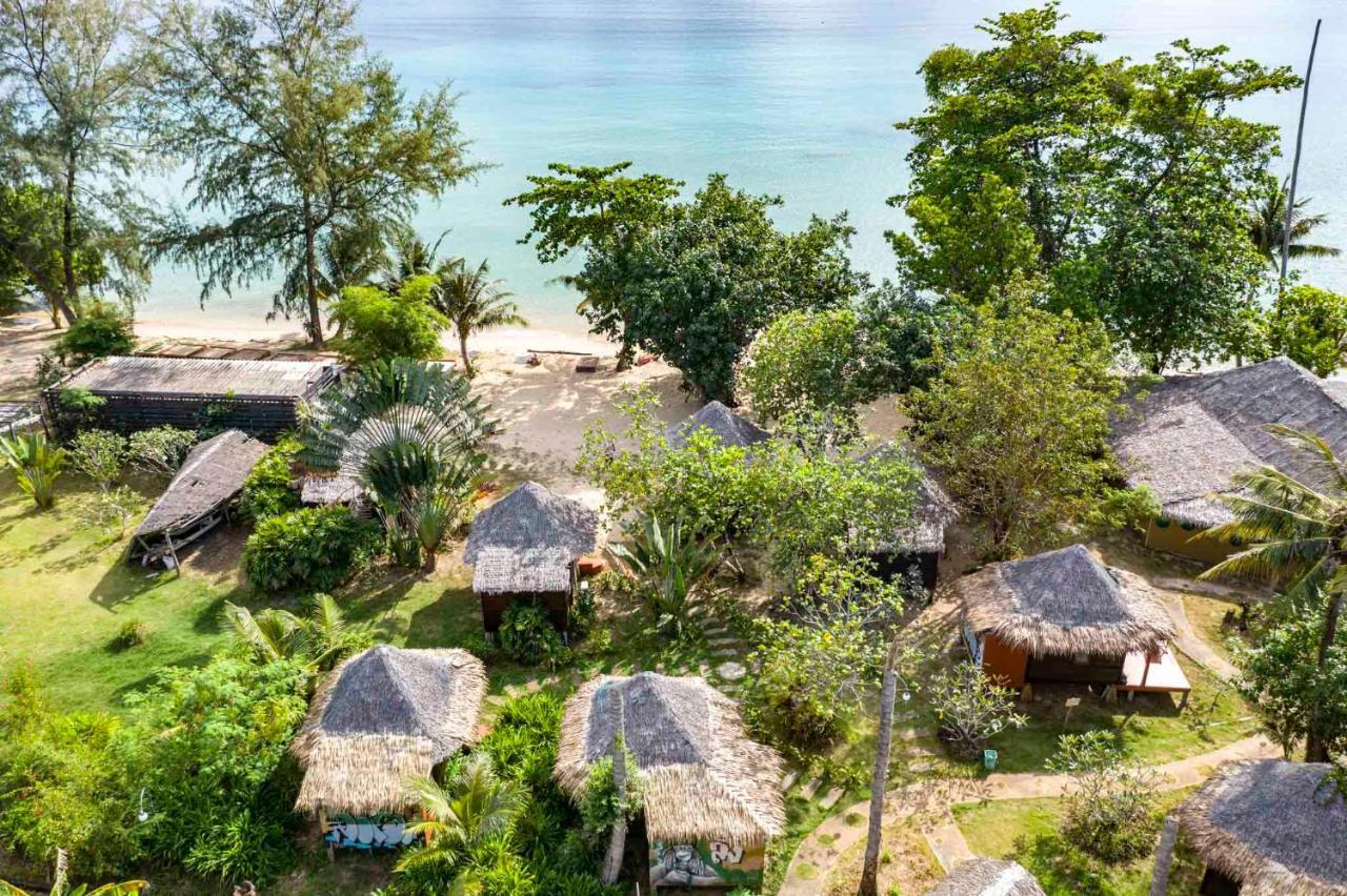 Resort Monkey Island Koh Mak