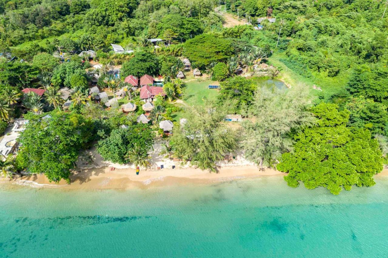 Monkey Island Resort