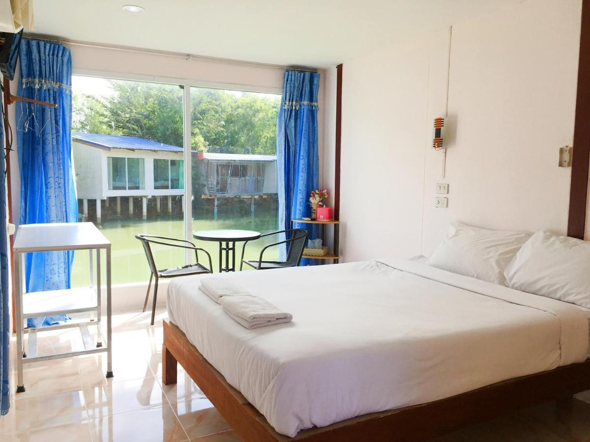 Banpak Suankaew Talaynoi Resort Phatthalung