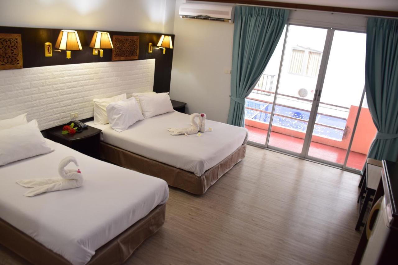Guest house Wan Wan Place 2*