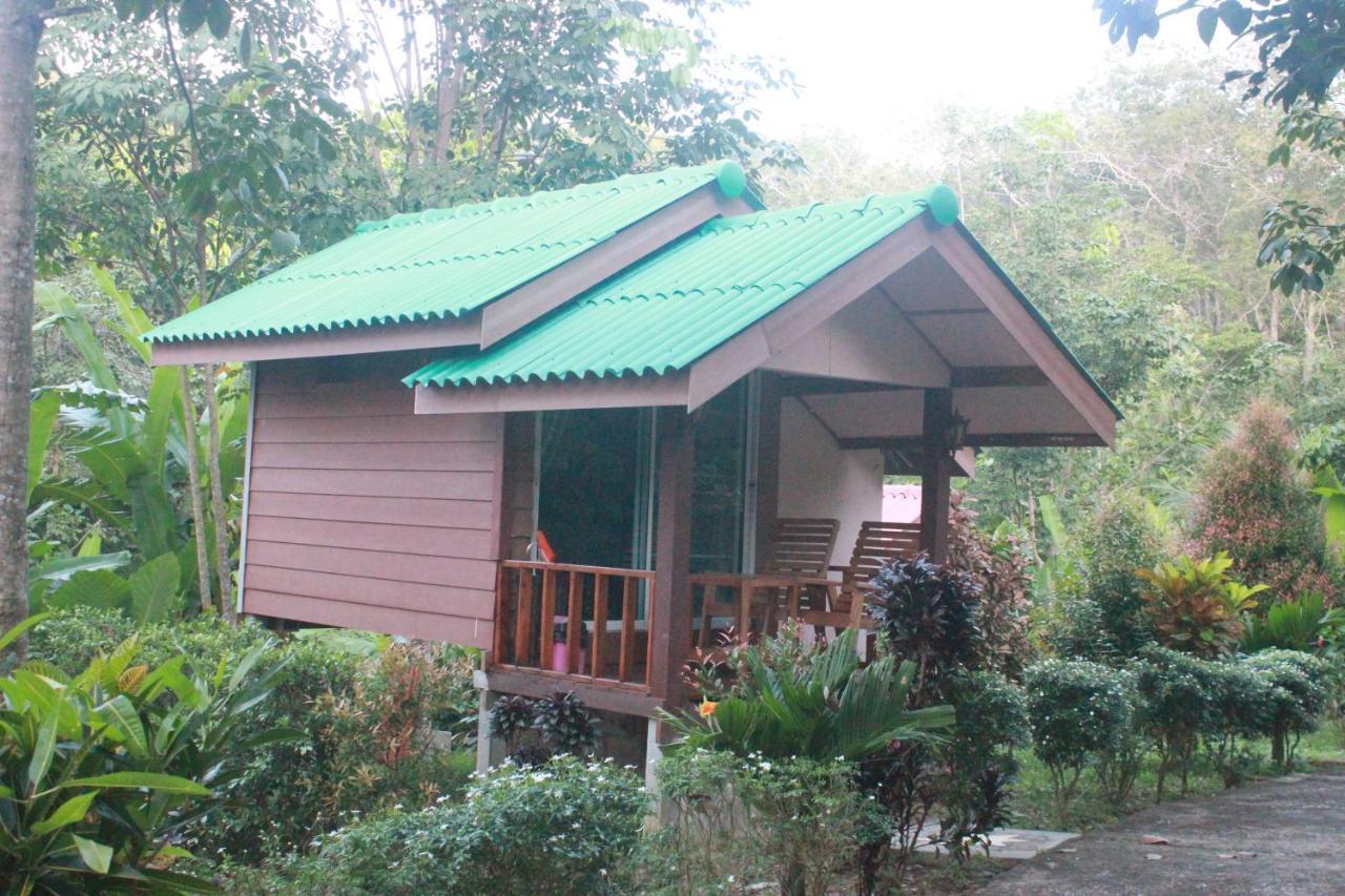 Phusam Big Resort Koh Mook