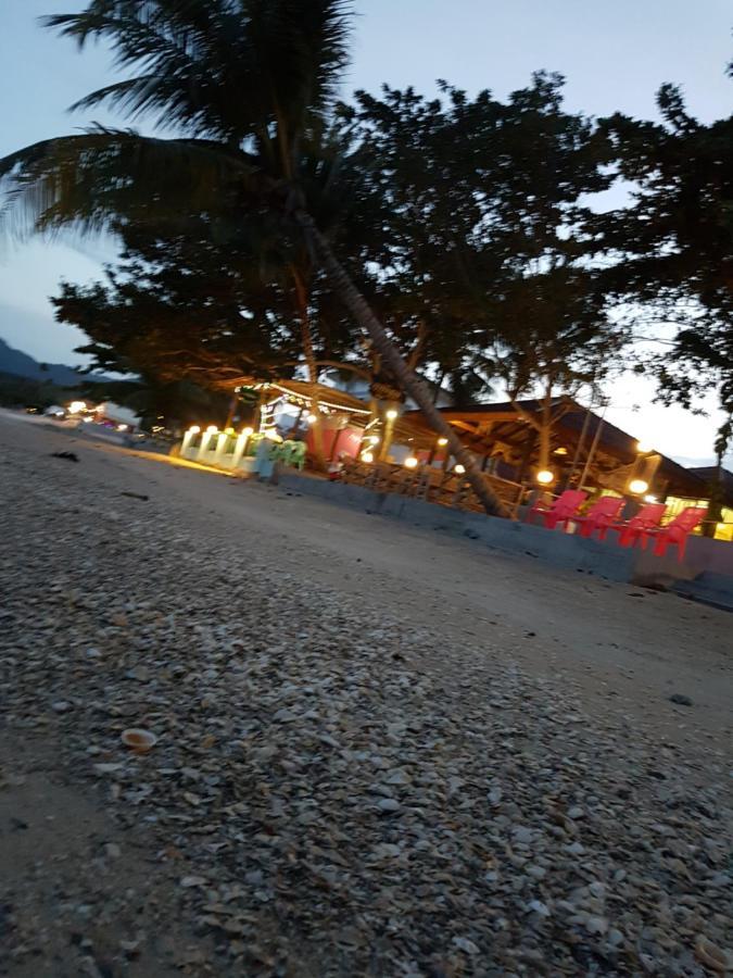 Phuphat Beach Guest house