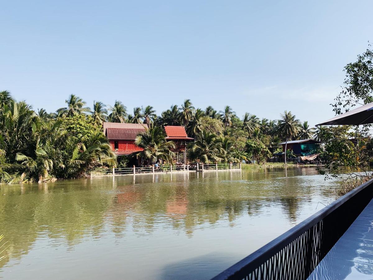 River Jam Amphawa 3* Ban Pok