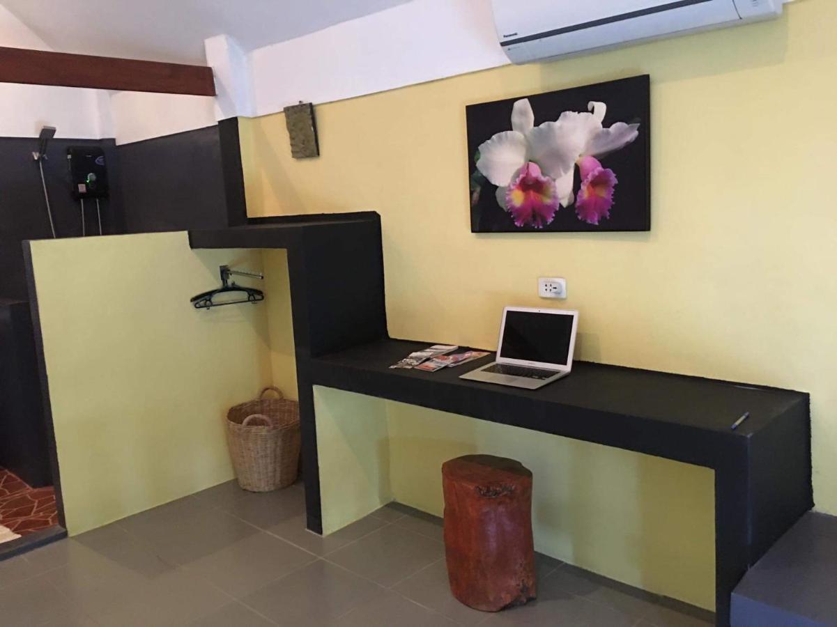 Papillon 3* Baan Tai