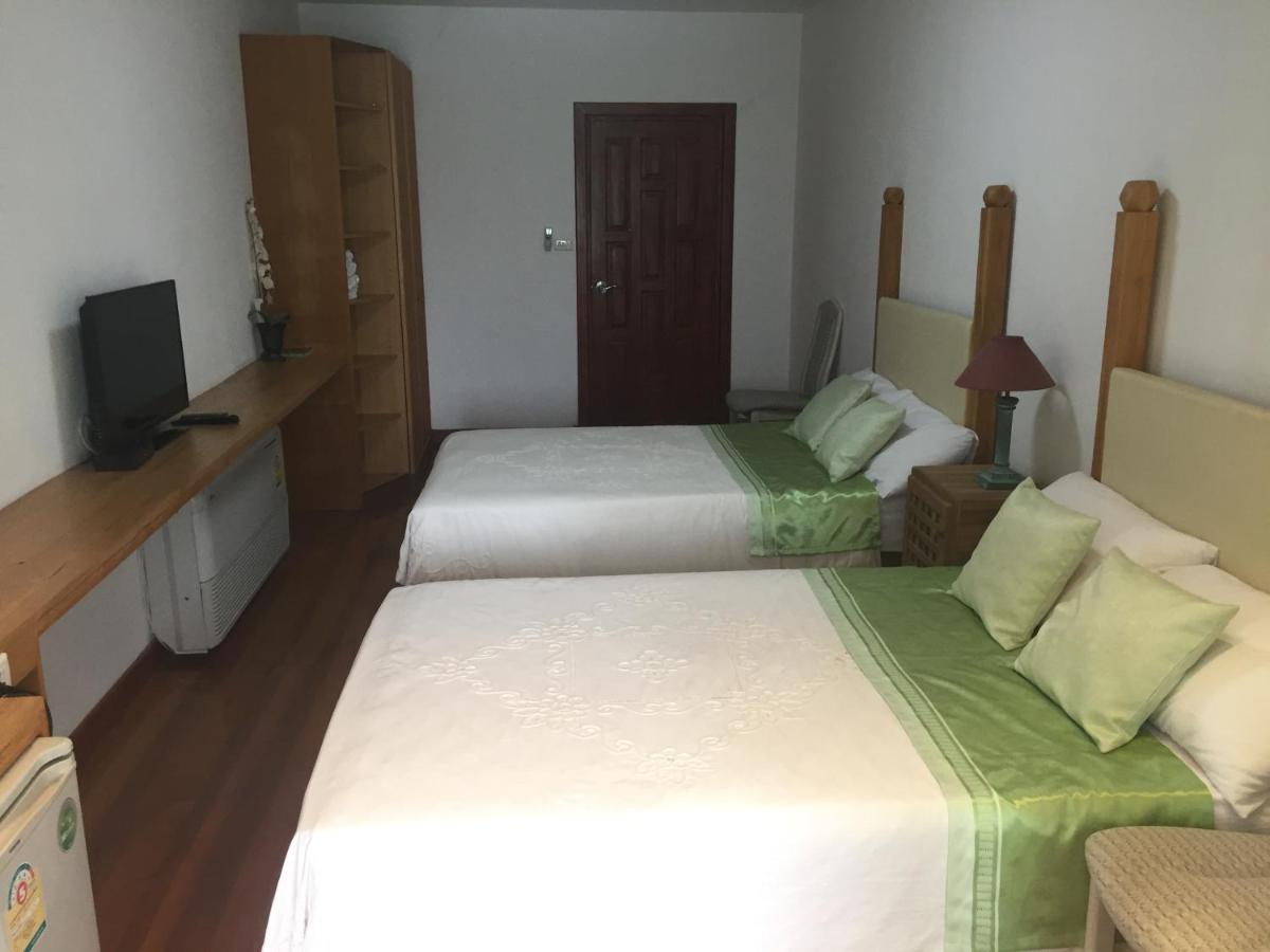 Ban Rim Nam Riverside Homestay *