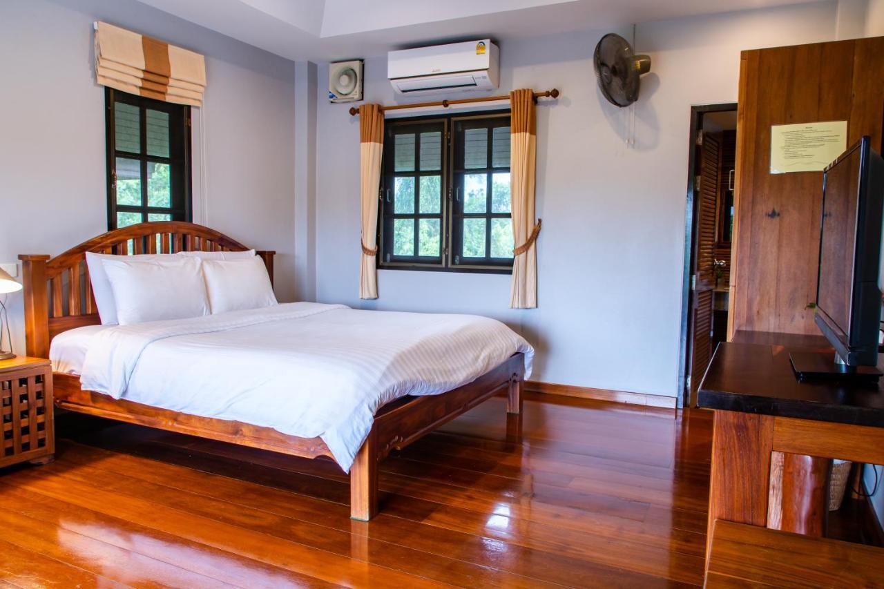 Baanrimnam Hotel 3*