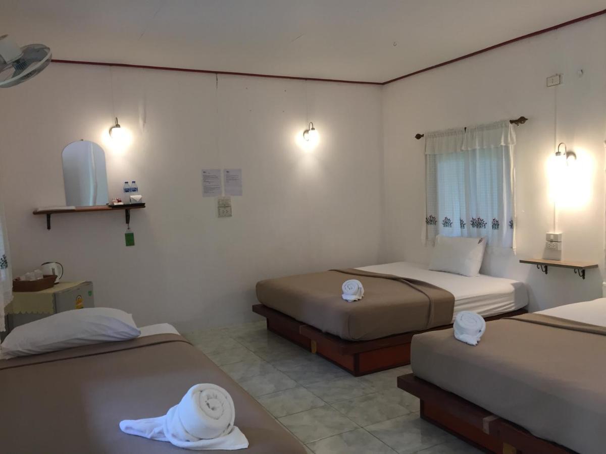 Khao Sok Jungle Huts 3*