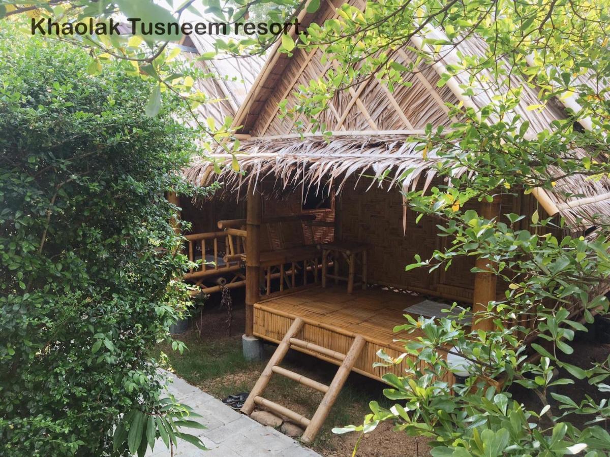 Khaolak Tusneem Khao Lak