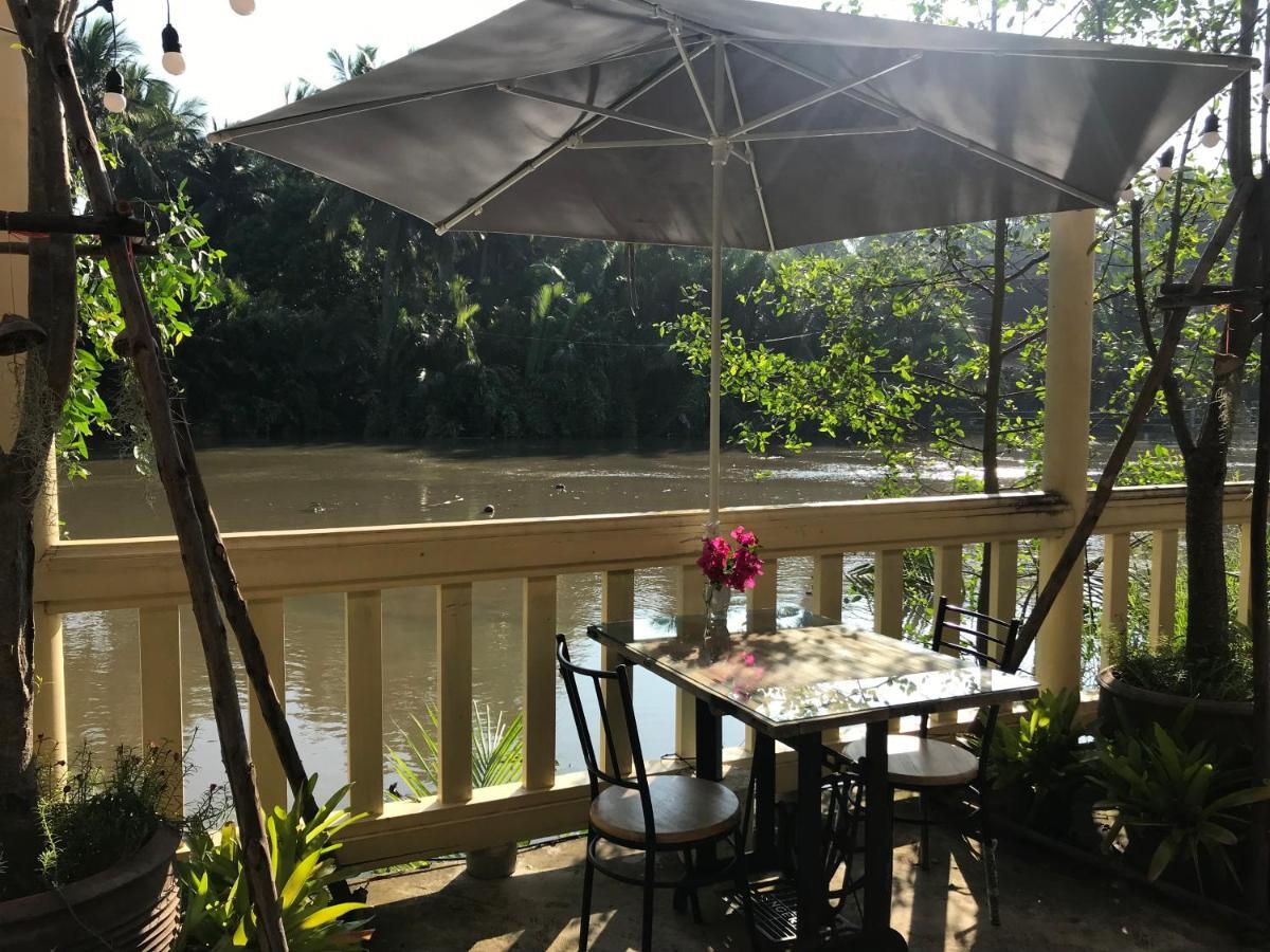 River Jam Amphawa Resort 3*