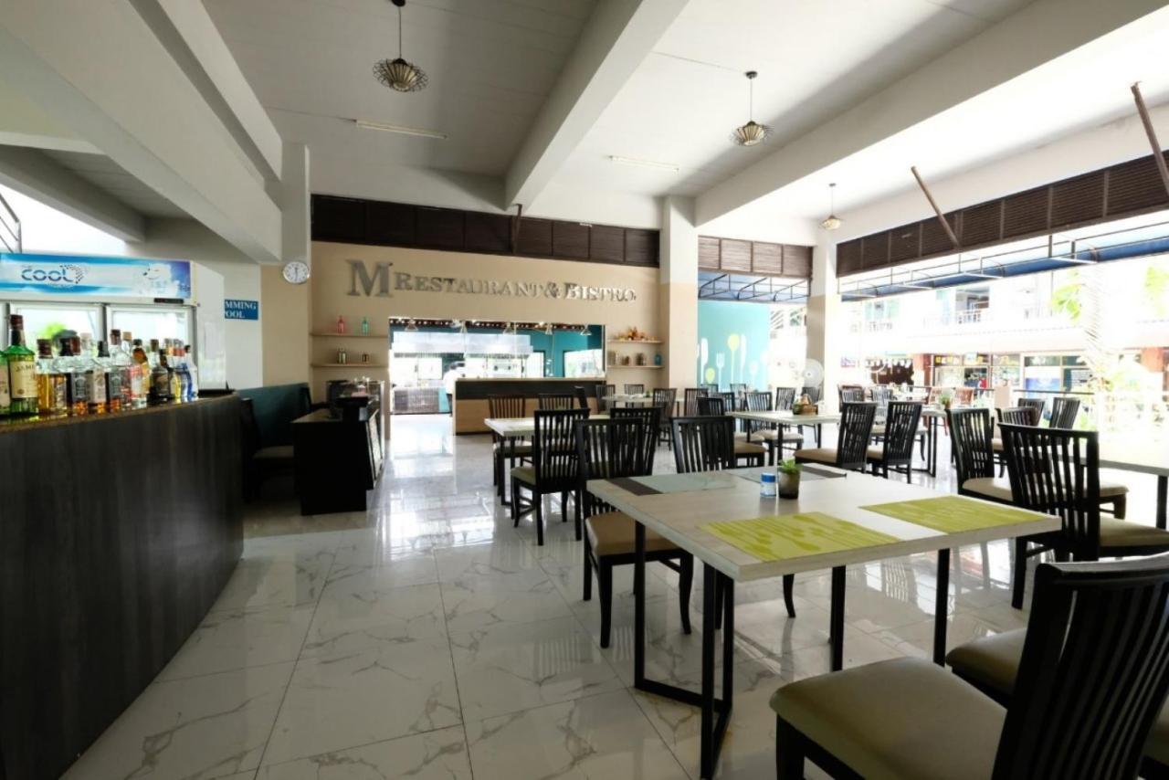 Hotel Plaza 3*