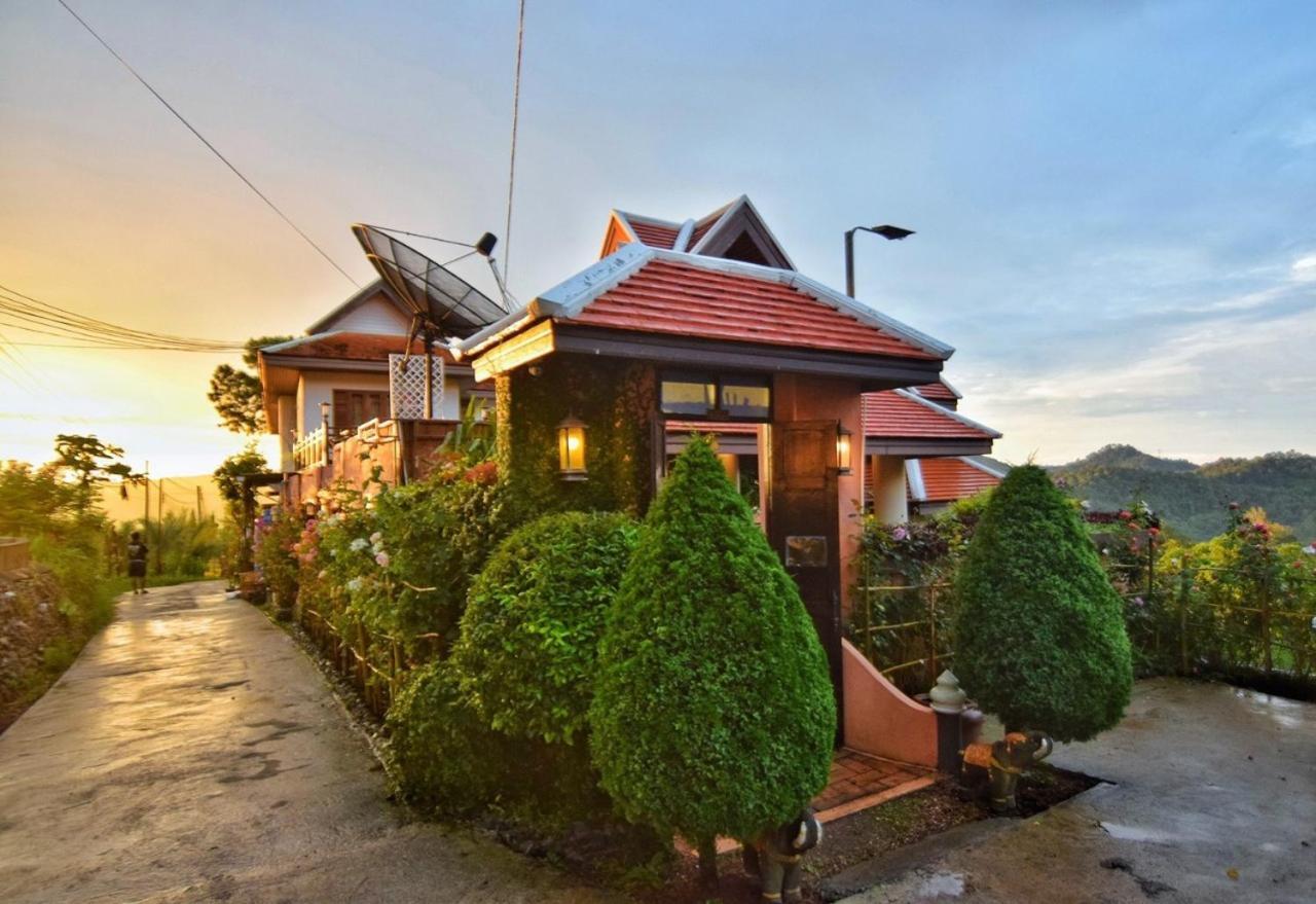 Phu Mork Dao Resort Pong Yaeng