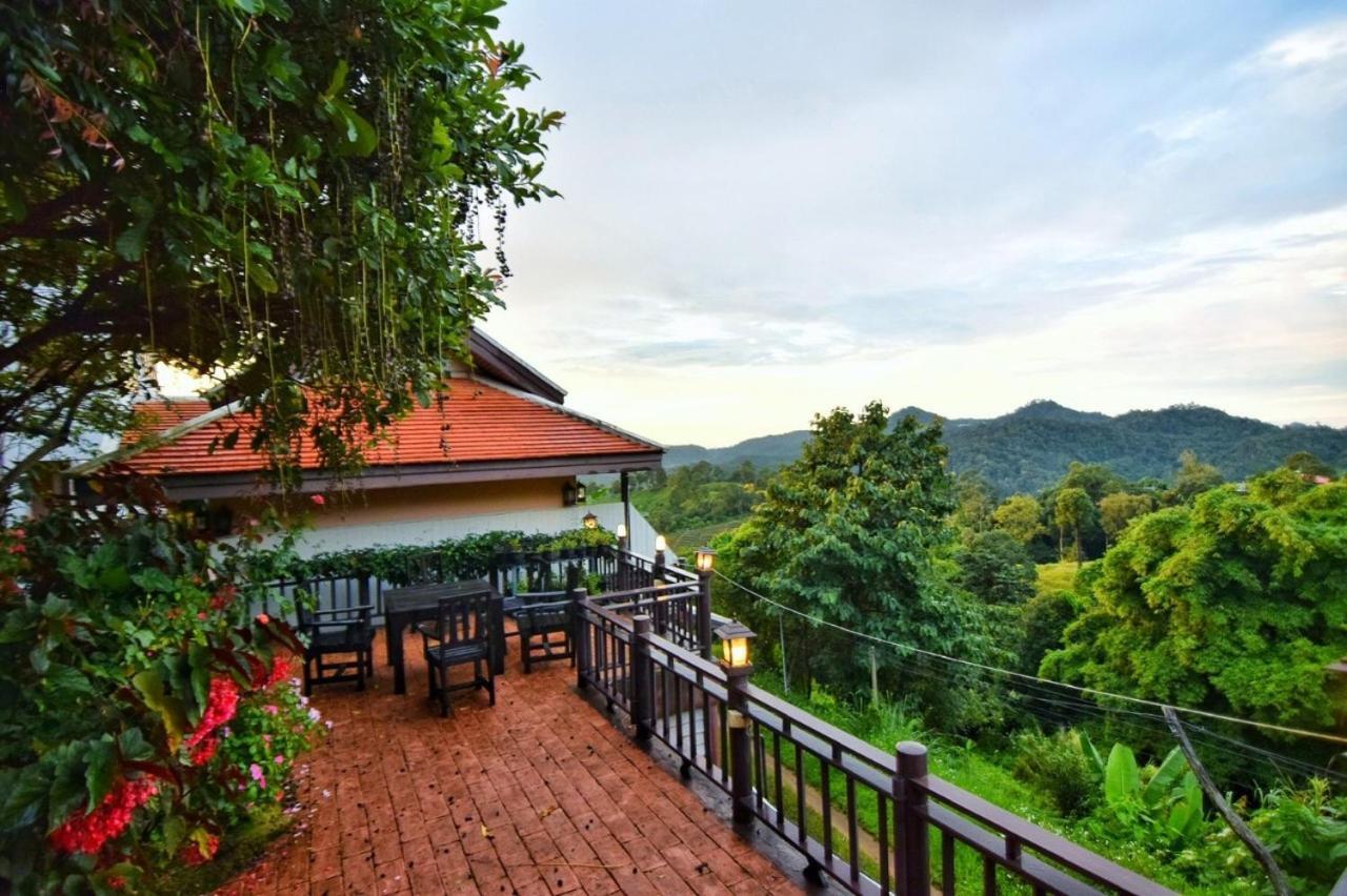 Phu Mork Dao Resort Resort 3*