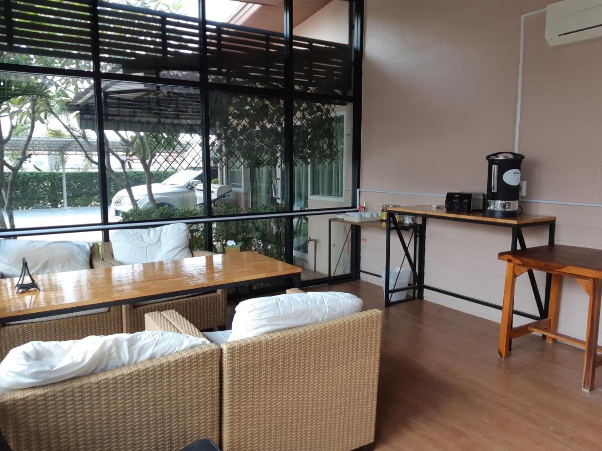 The Chill House Resort 2*