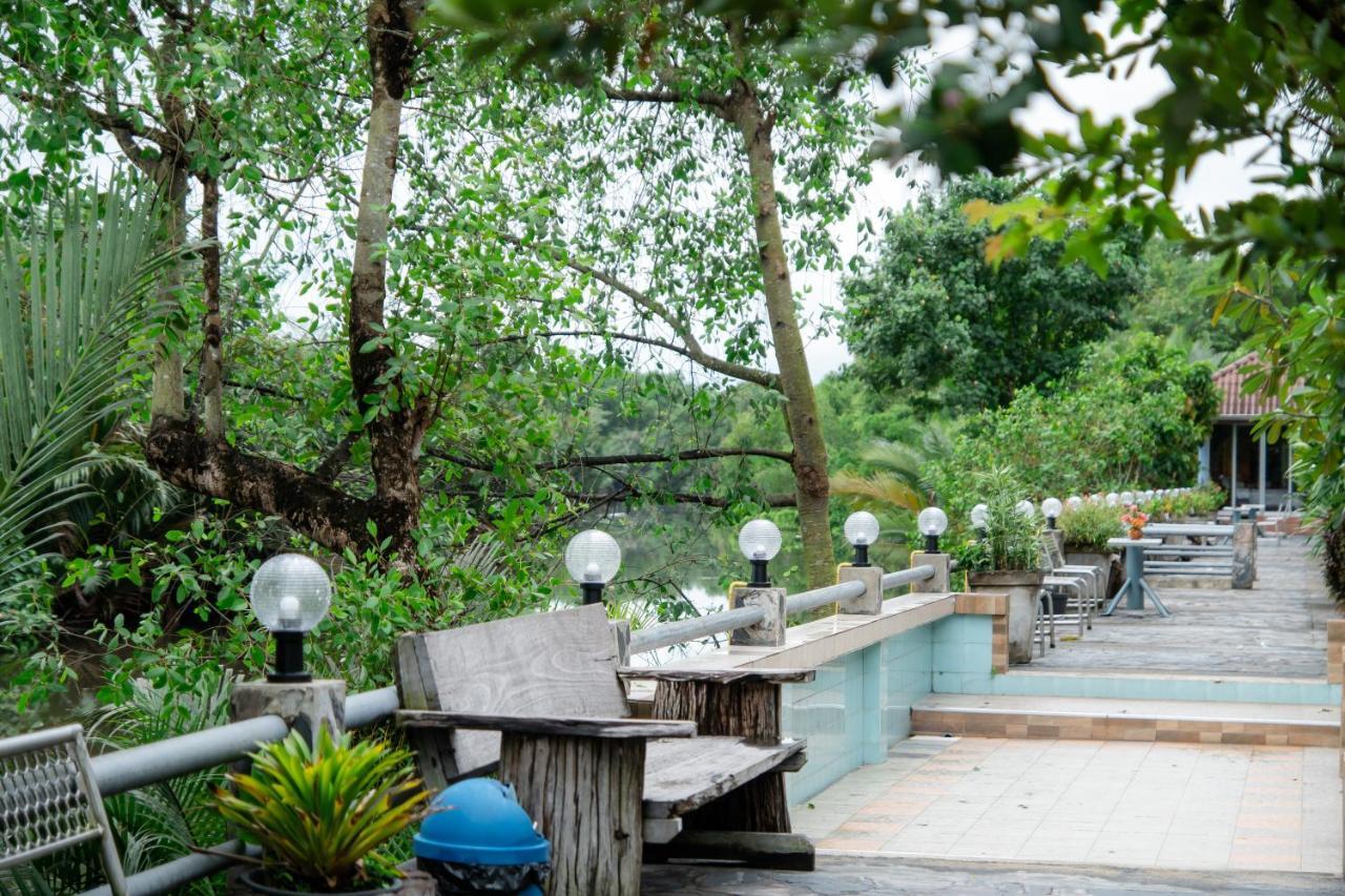 Baanrimnam Hotel Trat