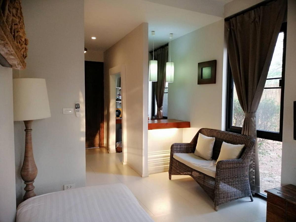 Tharaburi Resort Sukhothai