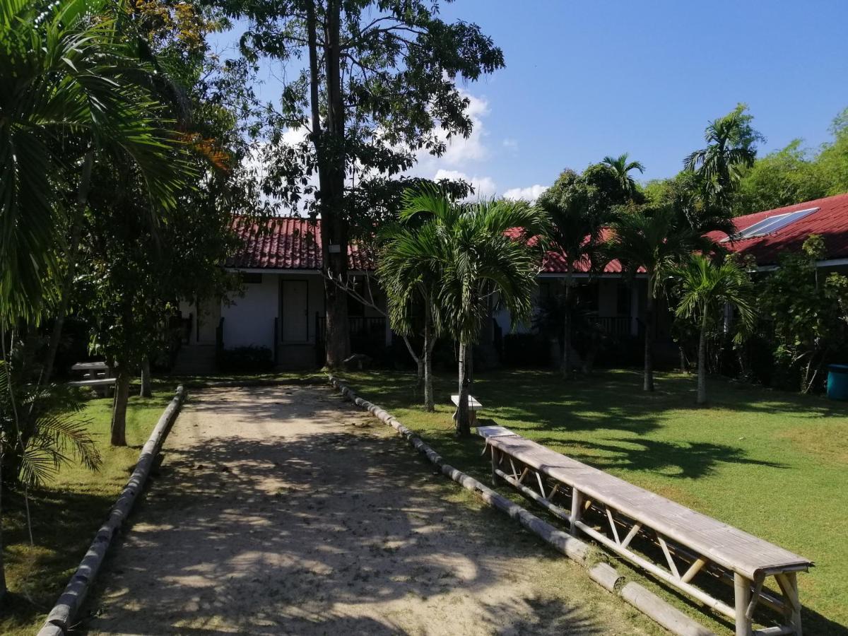 Orchard House Resort