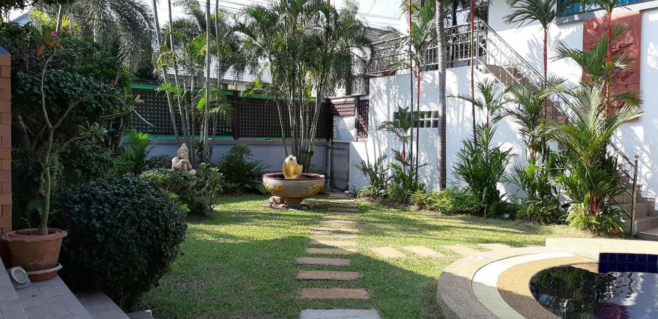 Private Pattaya * Nong Prue