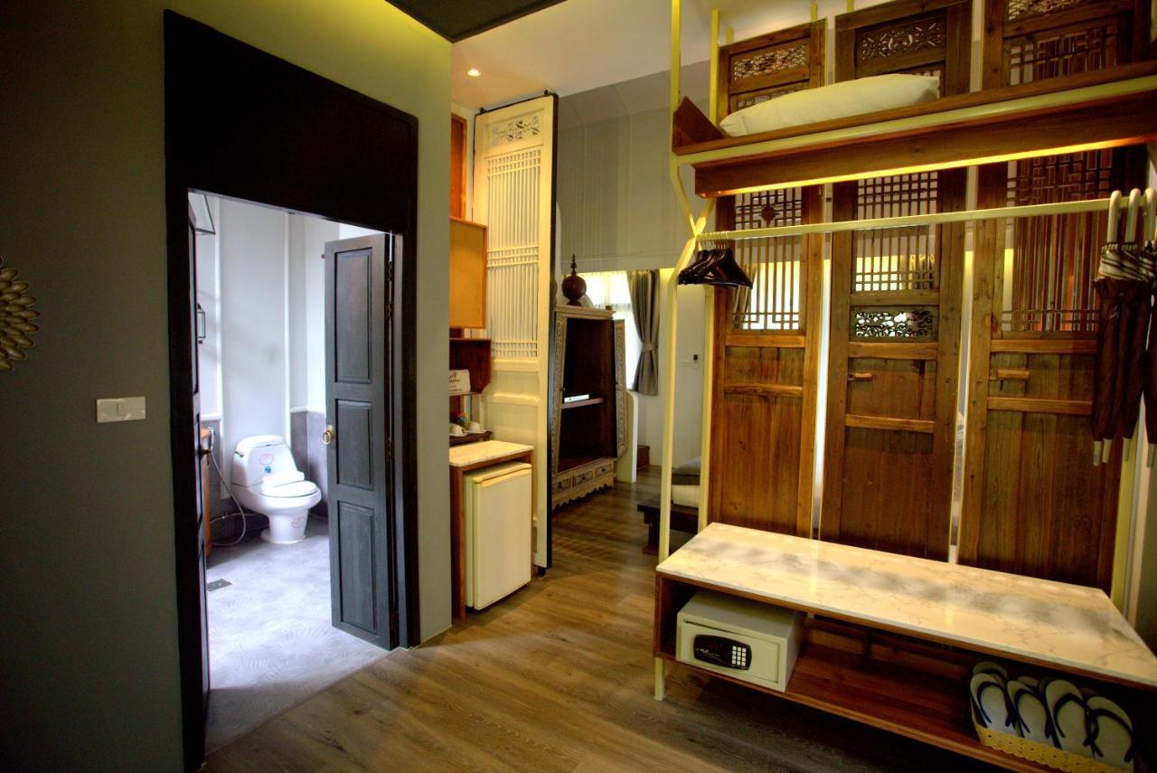 Resort Tharaburi 4*