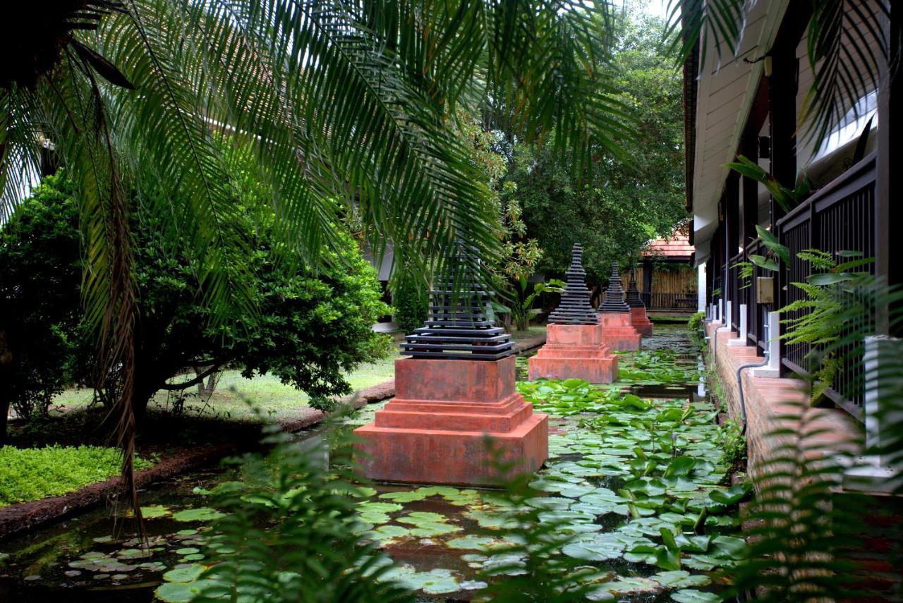Resort Tharaburi 4*