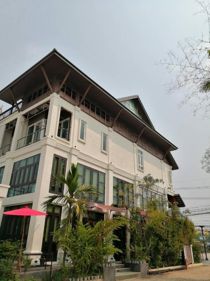 Resort Risasinee &