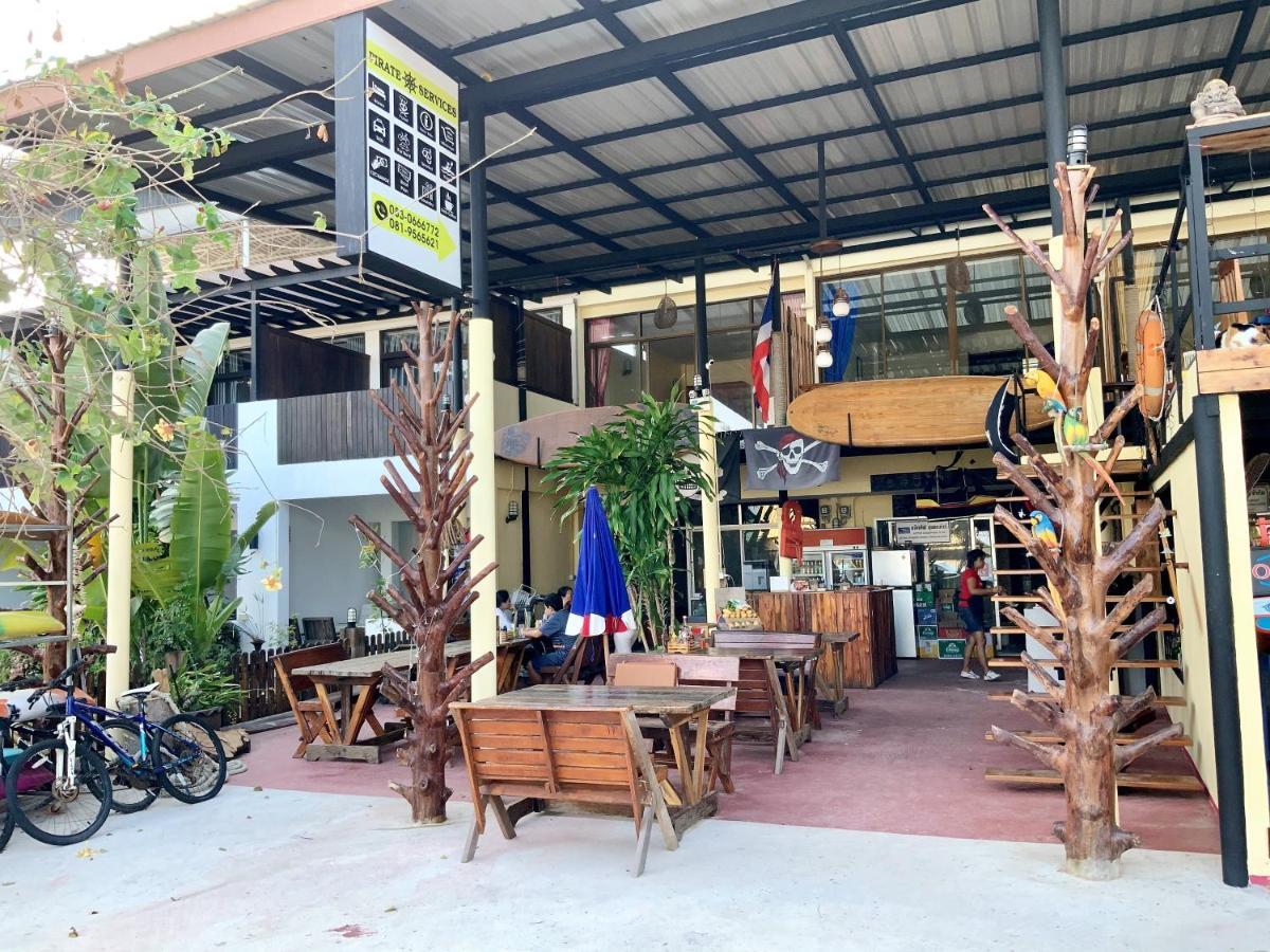 Albergue Seaview Pirates Terrace Ban Phru Ching