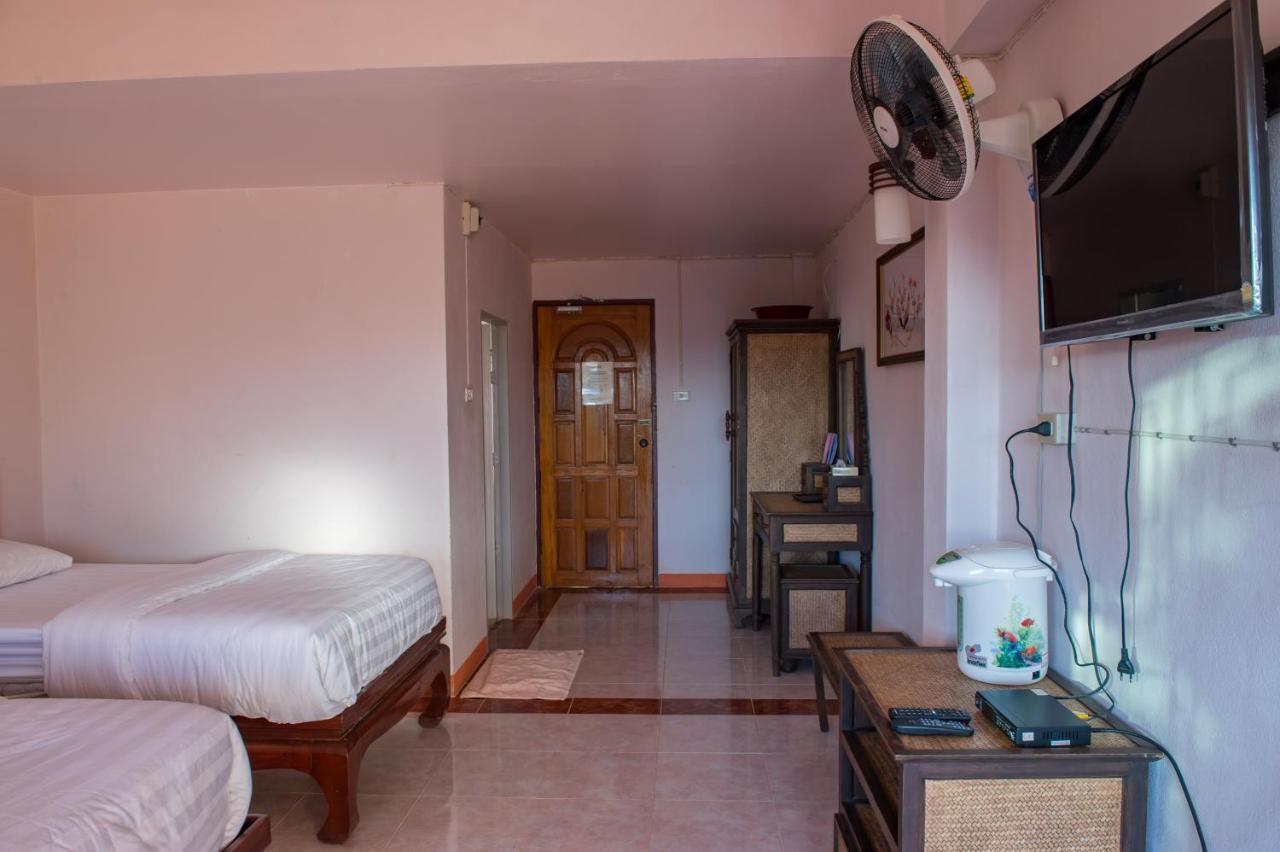 Resort เลาลีฮิลล์รีสอร์ท Laulee Hill