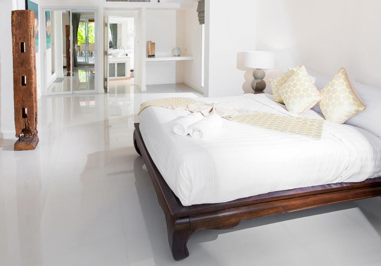 3 Bedroom Baan Khwam Rak, Seconds To *