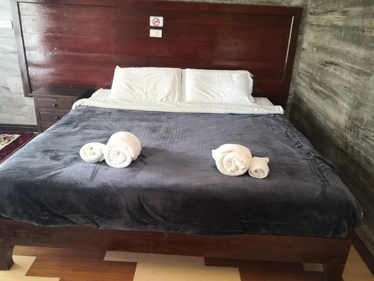 Resort เลาลีฮิลล์รีสอร์ท Laulee Hill Chiang Rai